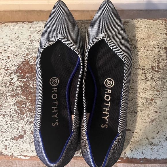 Rothy’s Black/White The Point Ballet Flats Size 8 - Picture 2 of 13